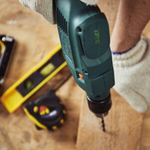 3 Types of Power and Hand Tools You Must Use