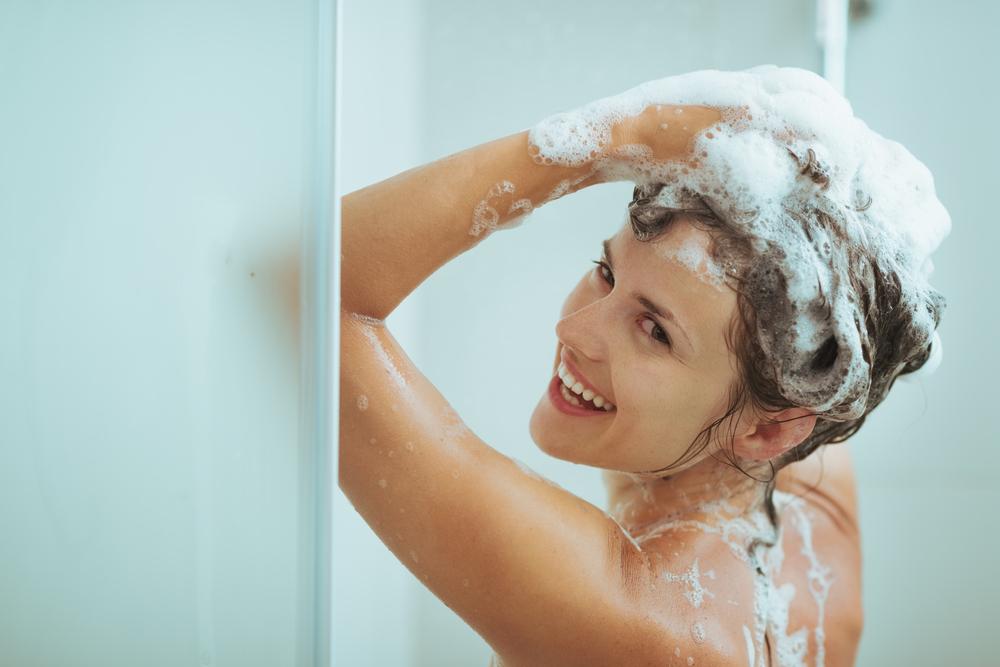 Factors to Consider while Choosing the Best Shampoo for Hair Loss