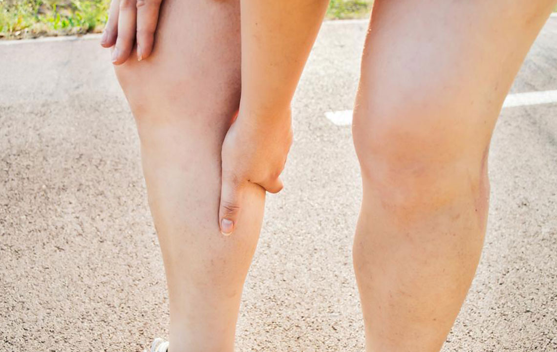 How cholesterol causes leg problems