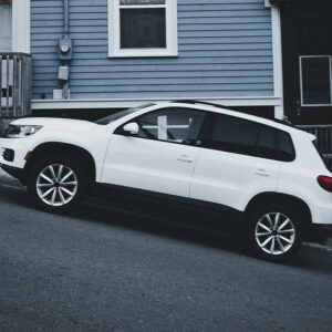 Lexus LX – A Striking SUV For Power and Luxury