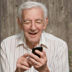 Tips to Purchase the Right Senior Cellphones